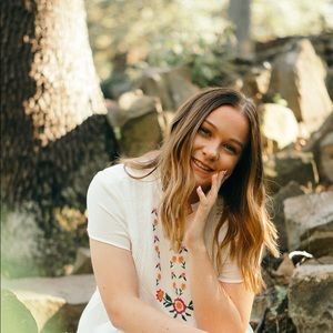 Meet your Posher, Chloe